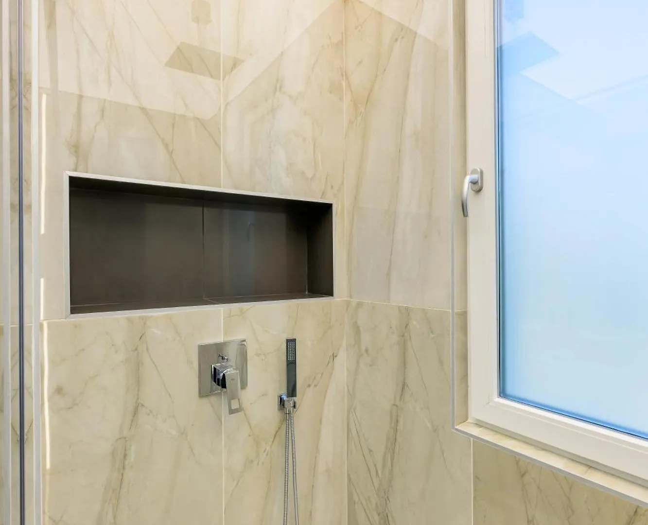 Pirin Suite Varna Apartment